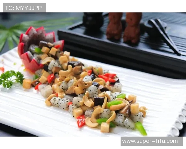 通湖路足球场周边休闲活动推荐及美食攻略分享